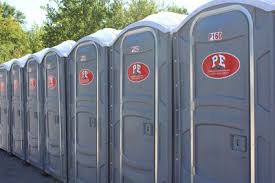 Portable Toilet Rental for Emergency Services in Barrington Hills, IL